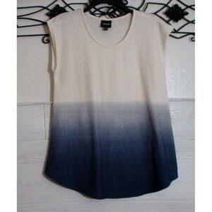 Wallpapher Women's Knit Top Size M Short Sleeve Blue Umbro Round Neck